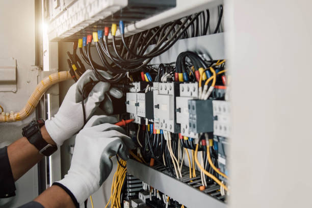 Best Electrician Near Me  in Deatsville, AL